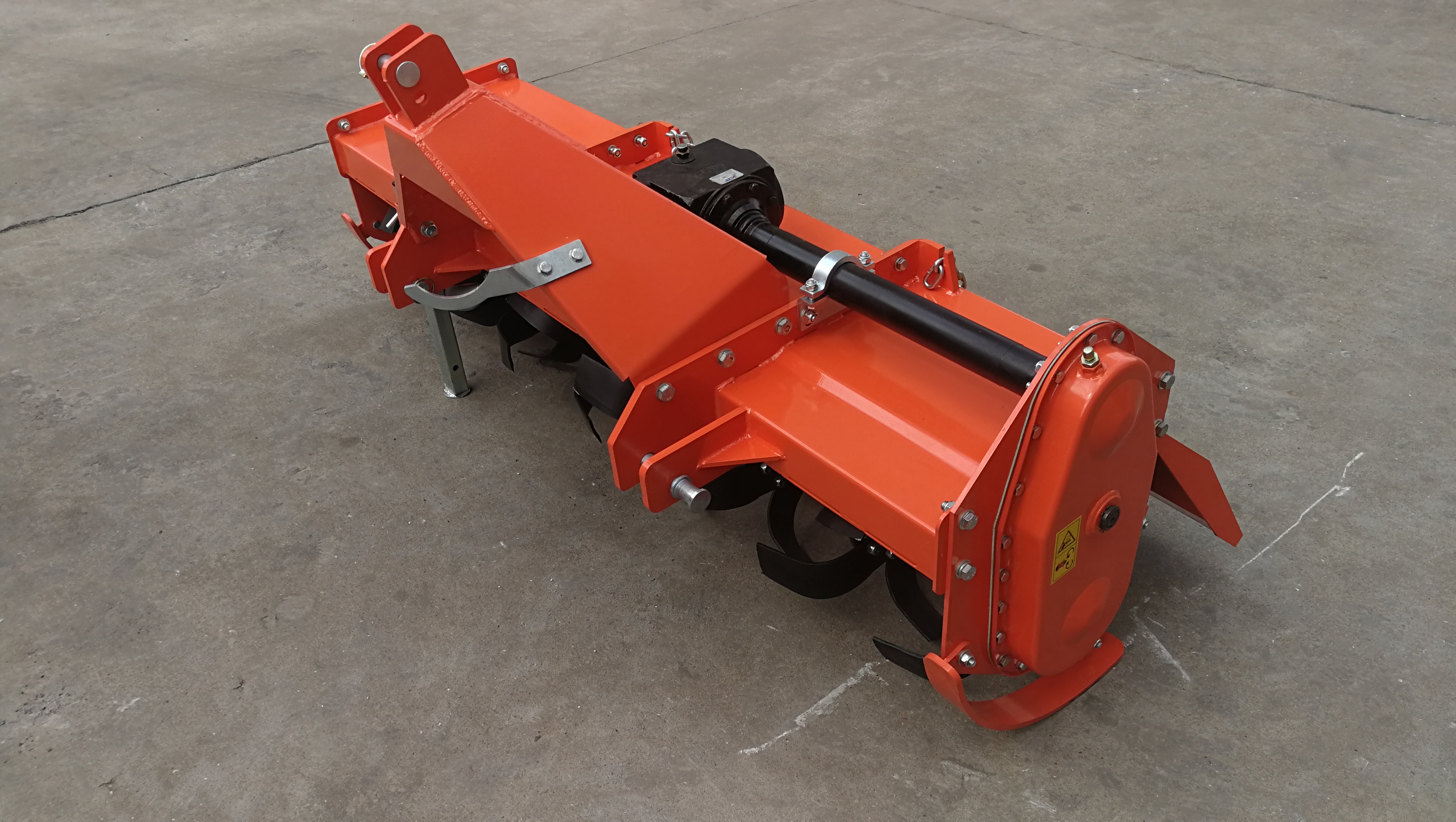  Tractor-frees HTLH ROTARY TILLER 