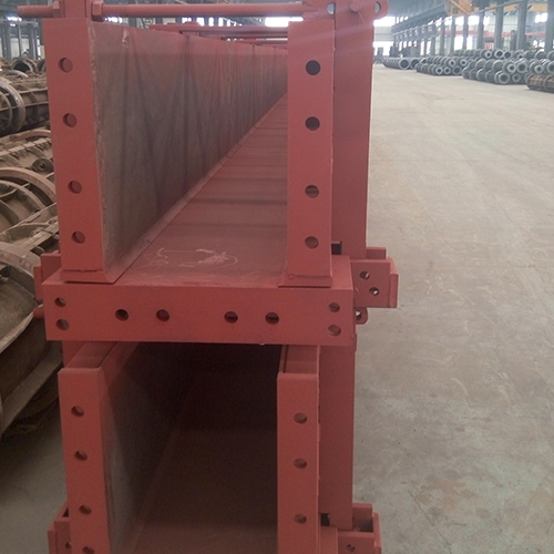 Steel mold for prefabricated solid square spun pile