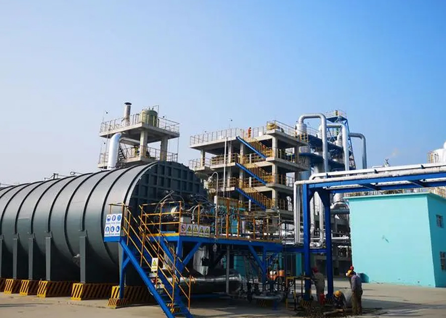 Application of electric heating for desulfurization and denitrification pipelines