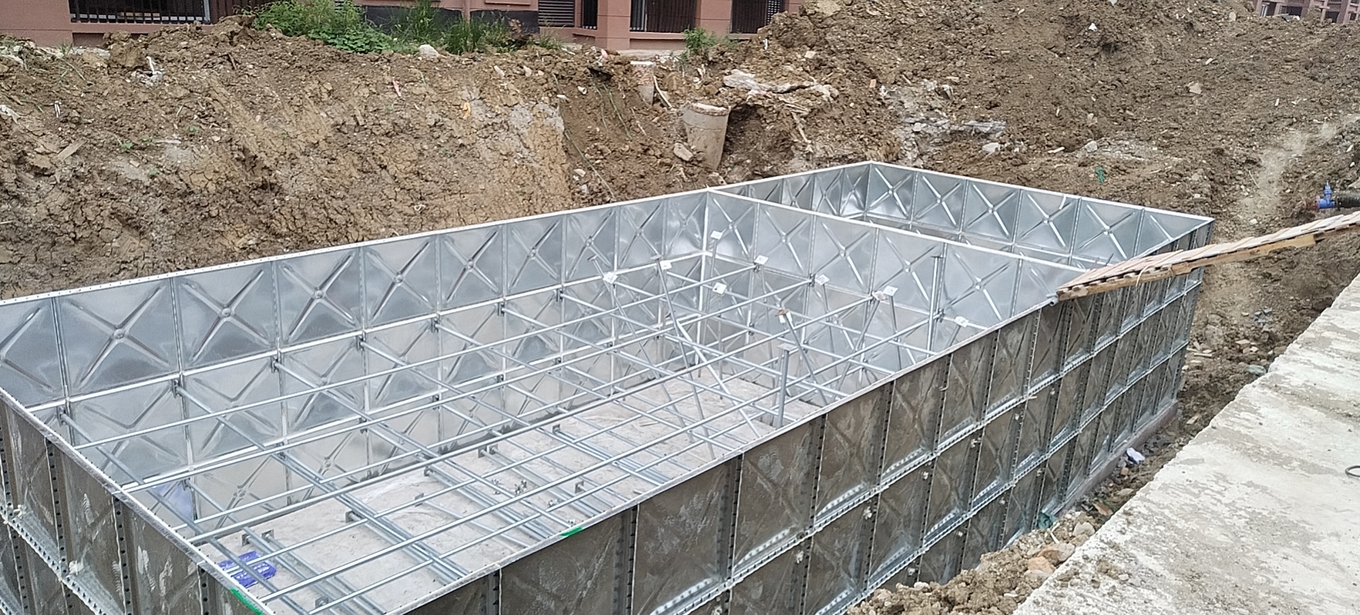 Underground Rectangular Water Reservoir Storage tank