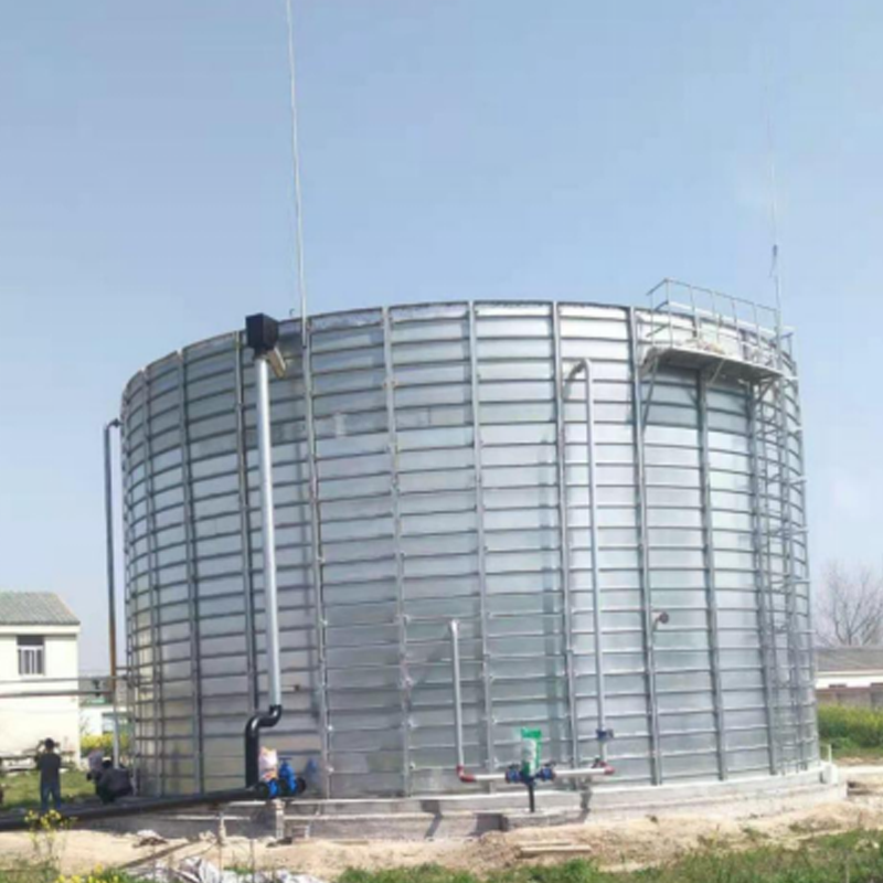 Underground round water tanks