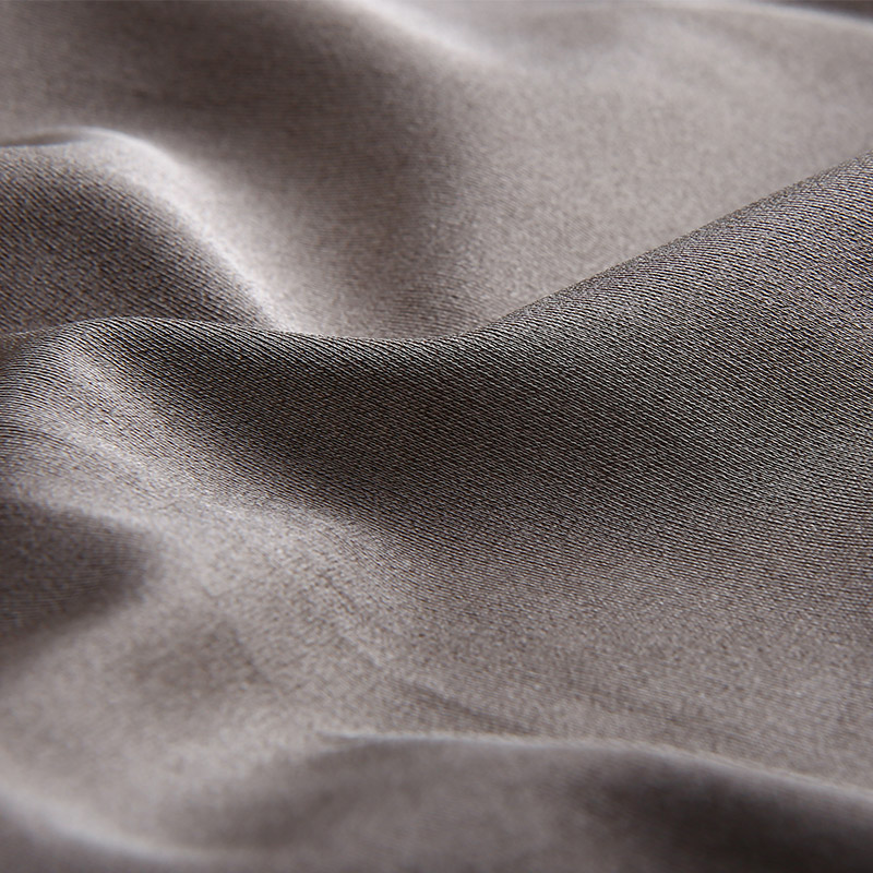 Tela resistente a la radiaci&oacute;n