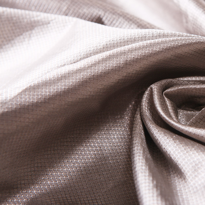 Tela a prueba de radiaci&oacute;n