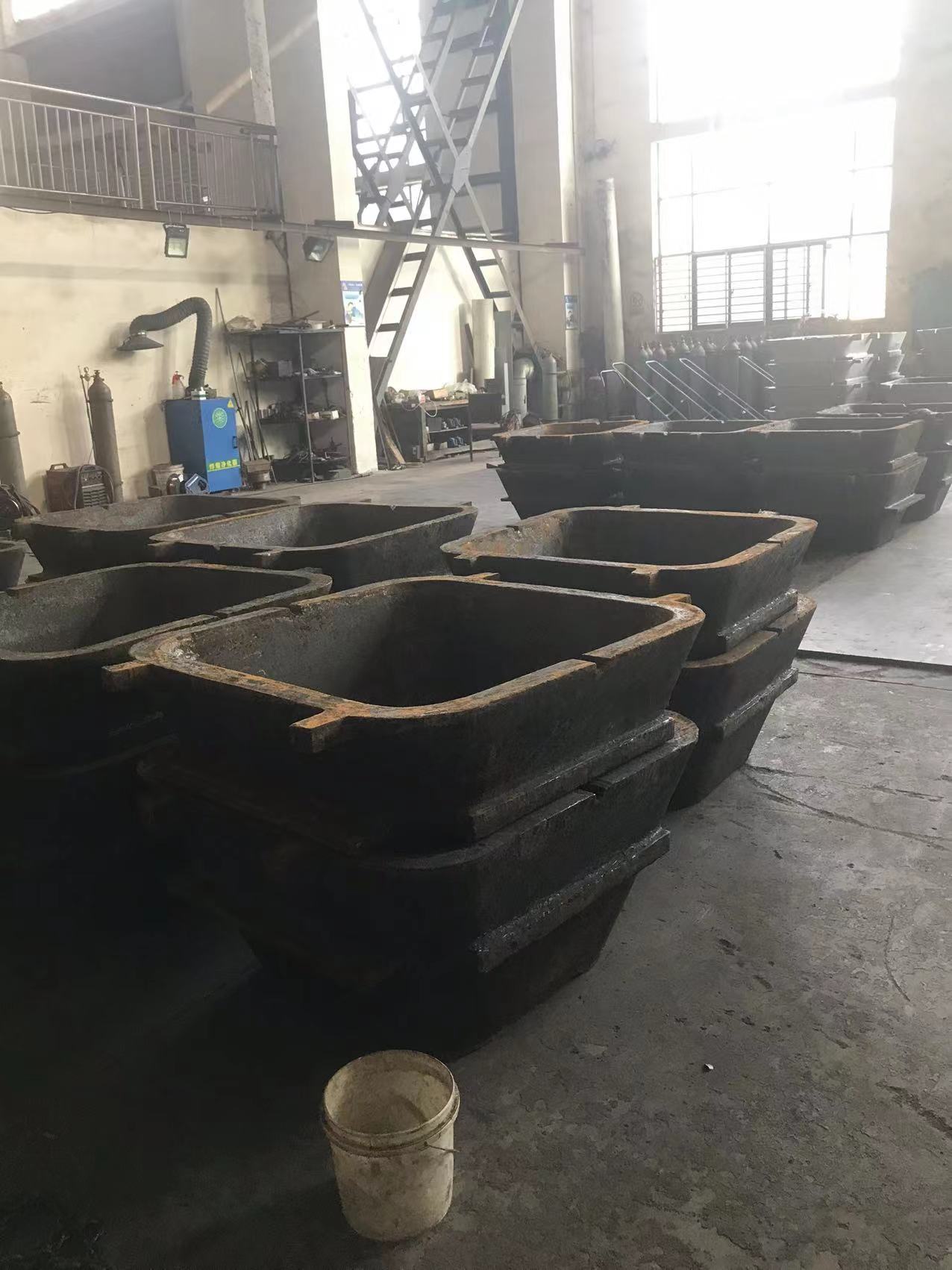 1T 1.5T 2T big crude lead ingot molds for rotary furnace or air blast furnace  from lufeng machinery company in china 