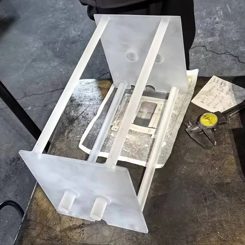 Hot pressed graphite mold