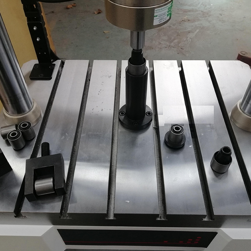 Draft Tube Tensile Testing Machine