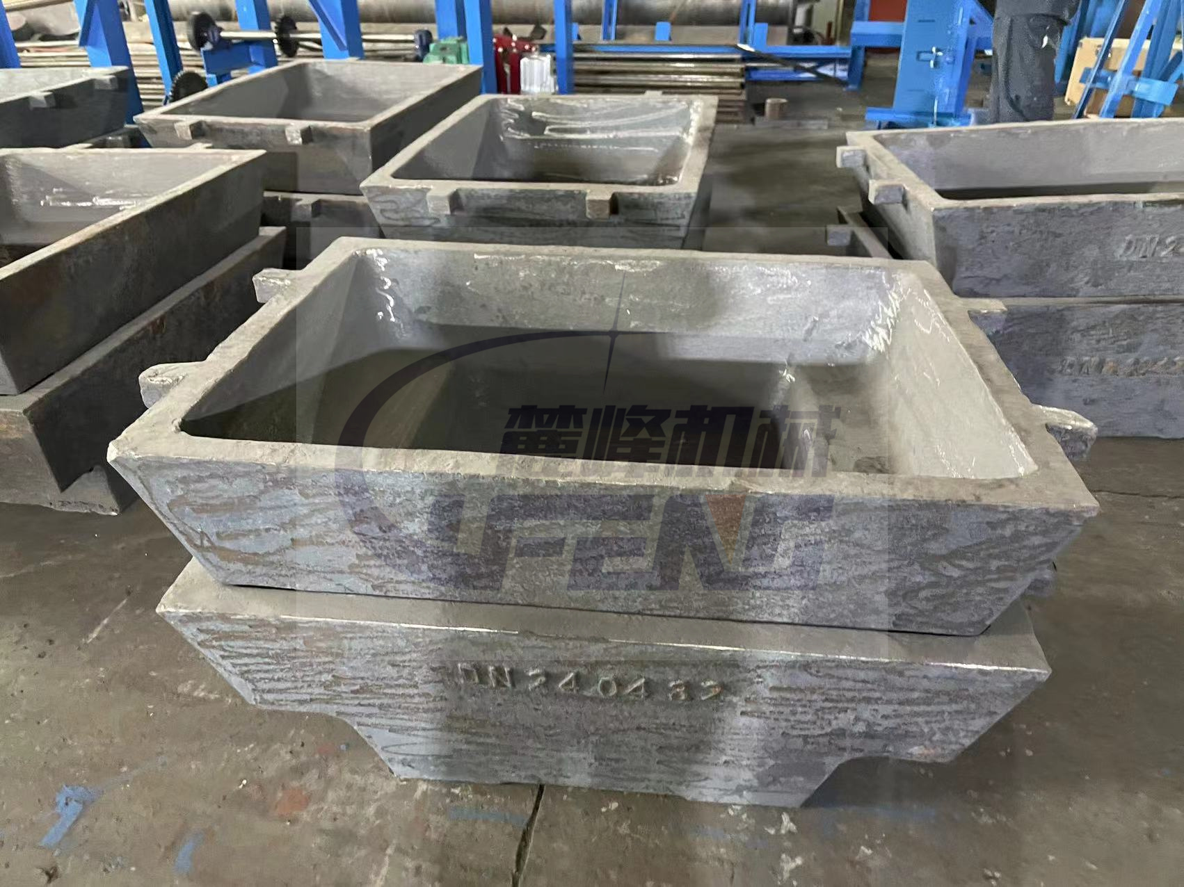 500KG 1T 1.5T 2T crude lead ingot molds for rotary furnace from lufeng machinery company