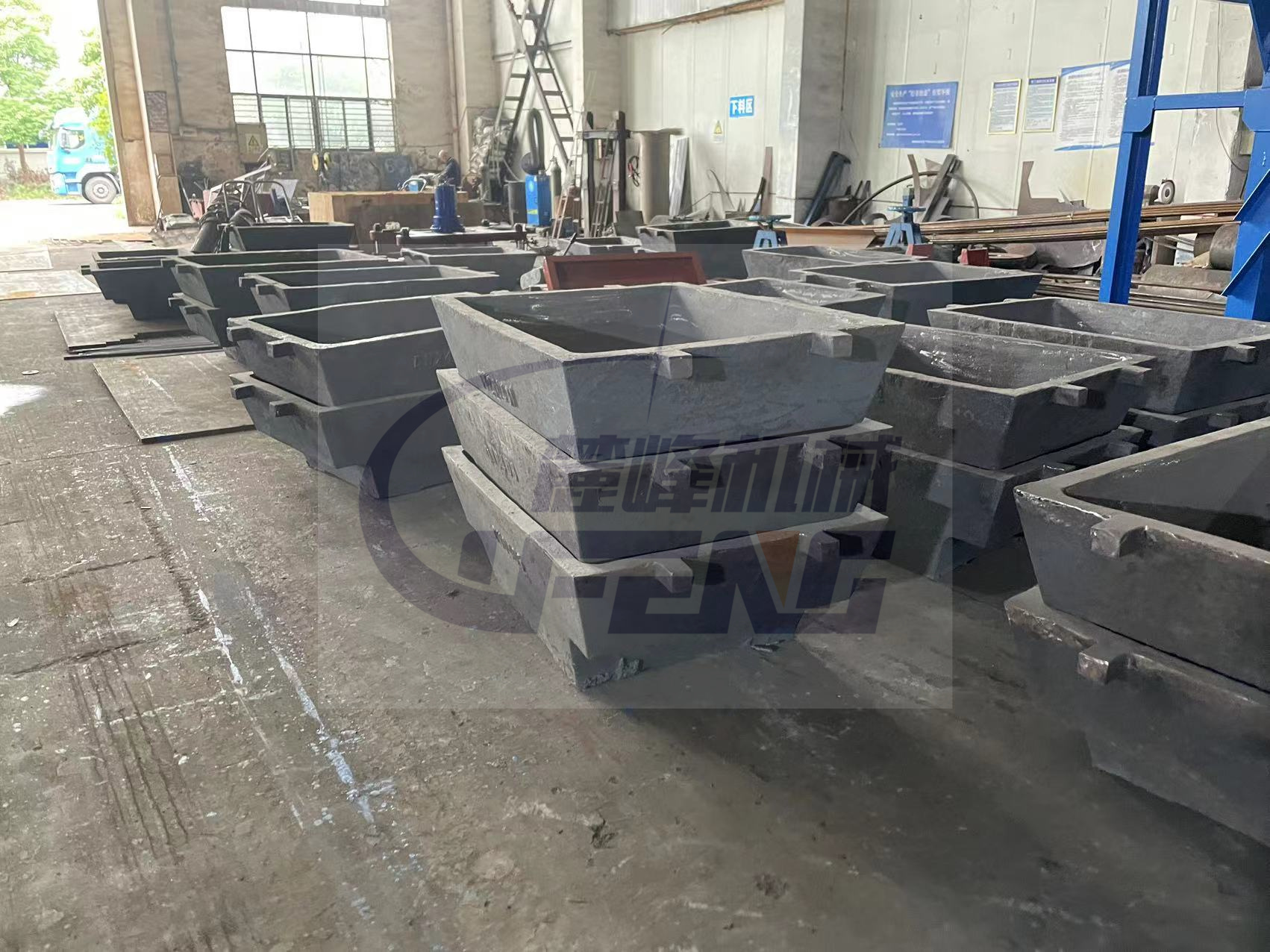 500KG 1T 1.5T 2T crude lead ingot molds for rotary furnace from lufeng machinery company