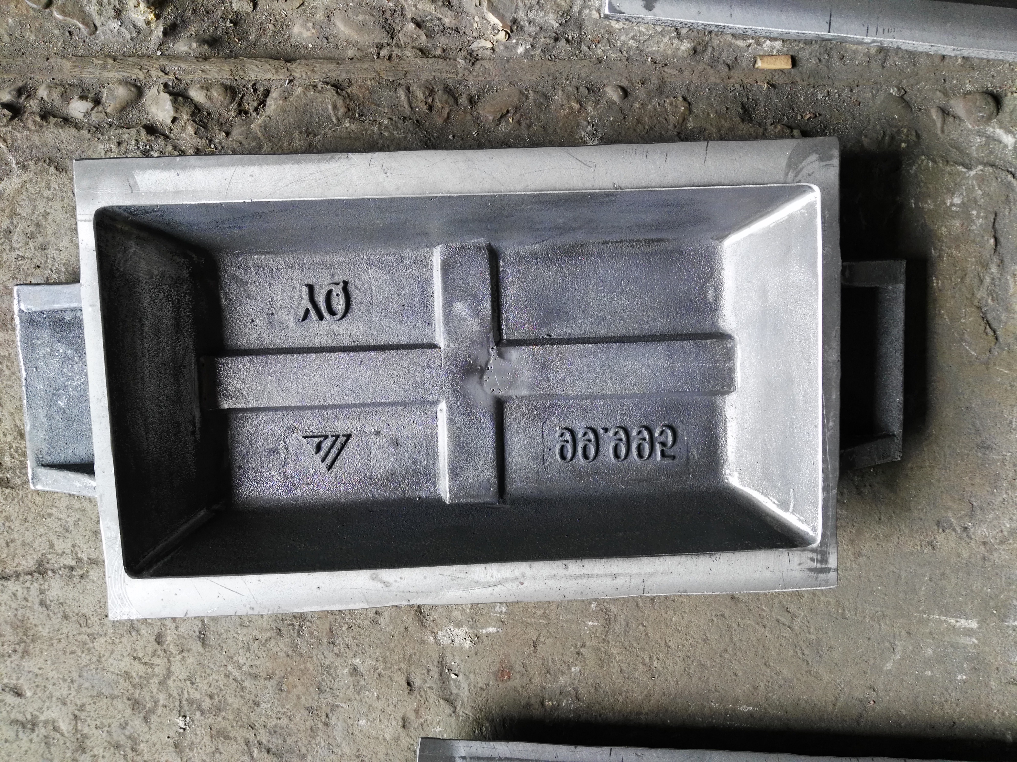 customized zinc ingot molds nonstandard parts of zinc concentrate recycle machine system 