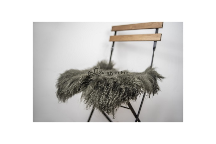 Innovative Home Accessories: Multiple Uses and Fashion Trends of Goat Fur Products