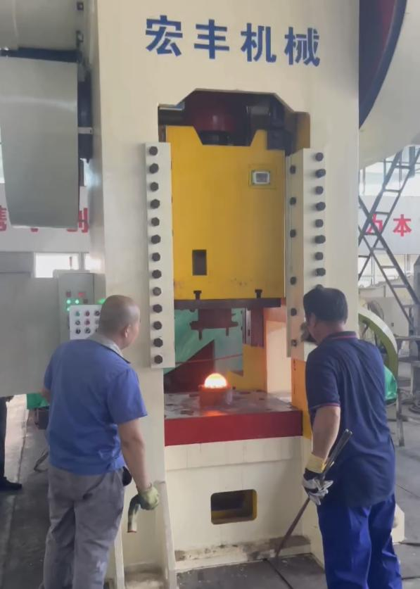 Customized JH31-500 Ton Hot Forging Press For Jinan Customers