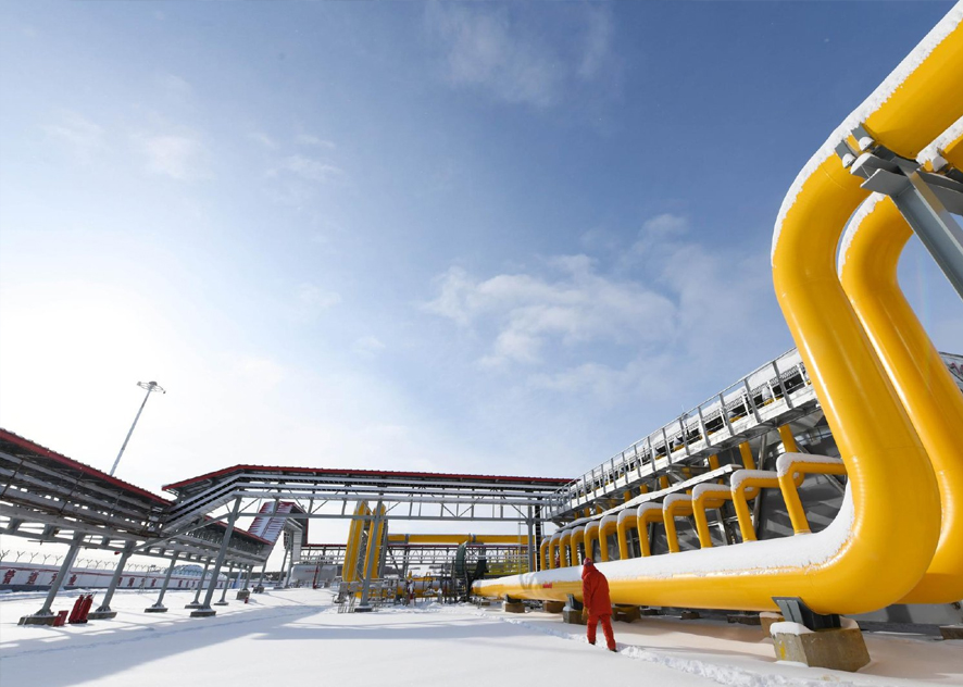 Electric heating cables help oil and gas pipelines operate smoothly in winter