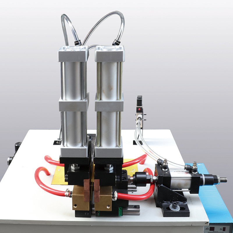 Pedal Pair Welding Machine