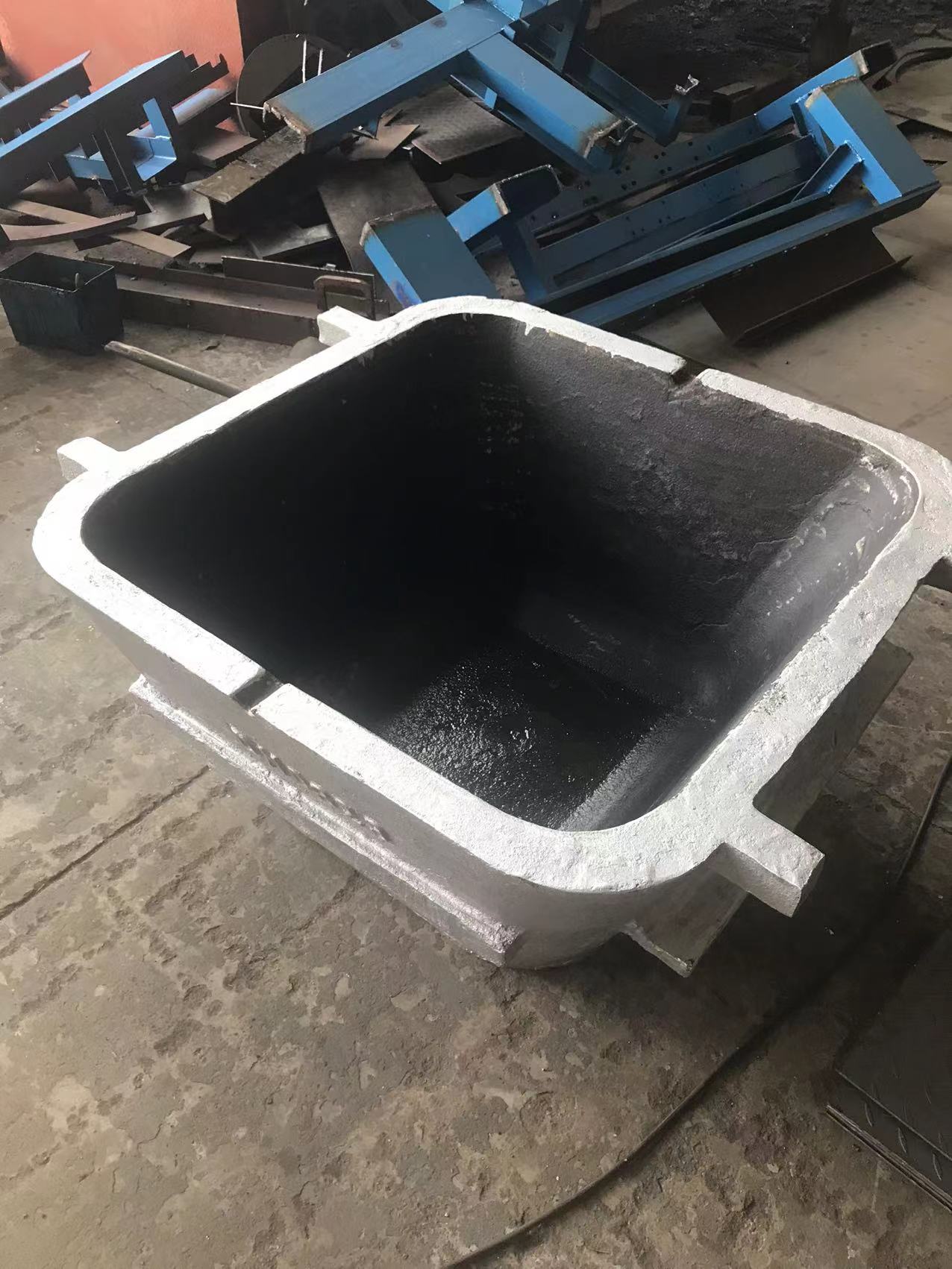 supply customized size of crude copper molds lead aluminum ingot molds for remelted metal recycle 