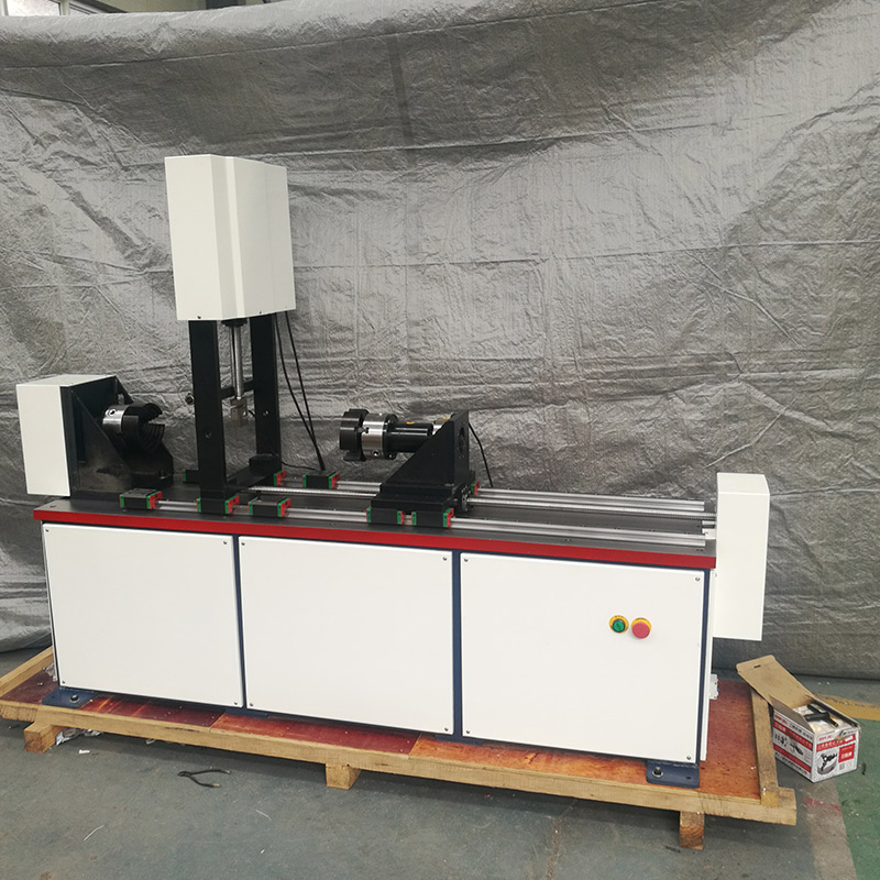 Static Tensile And Torsion Testing Machine For Through-Flow Blade