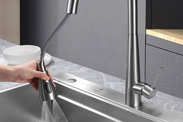 Pull-Out Kitchen Faucets: The Unsung Hero of Sustainable Living