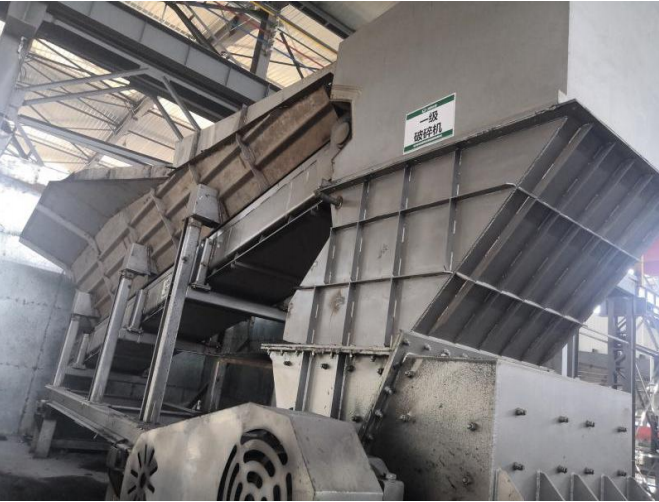 50T per day automatic crusher and sorting system for scrap lead battery recycle machine 