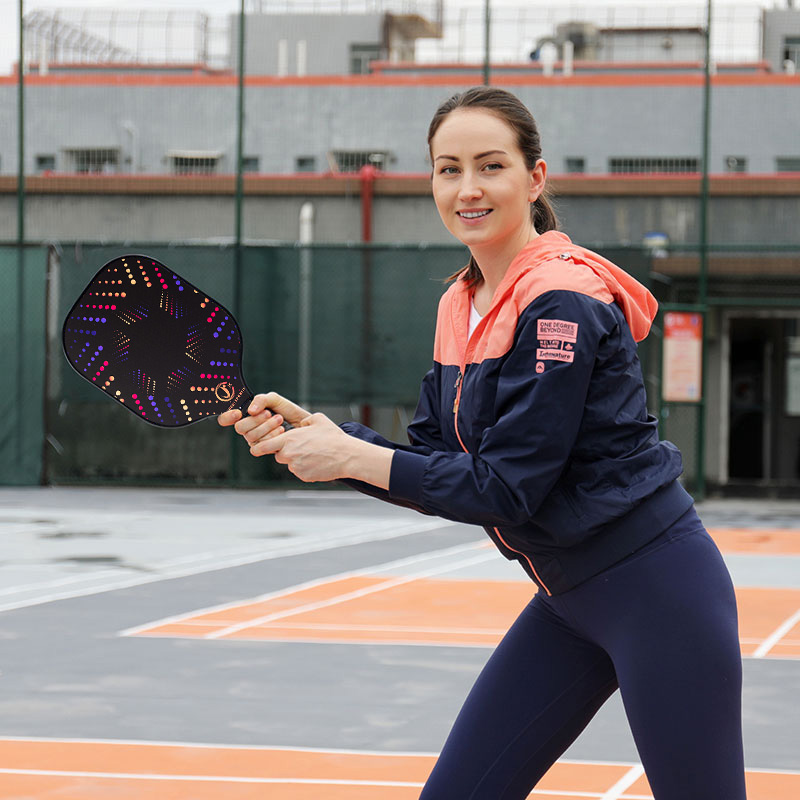 Are Fiberglass Paddles Good for Pickleball?