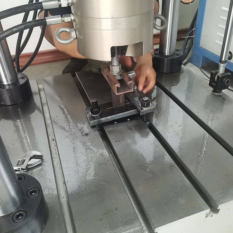 DST1231 Embedded Channel Fatigue Testing Machine