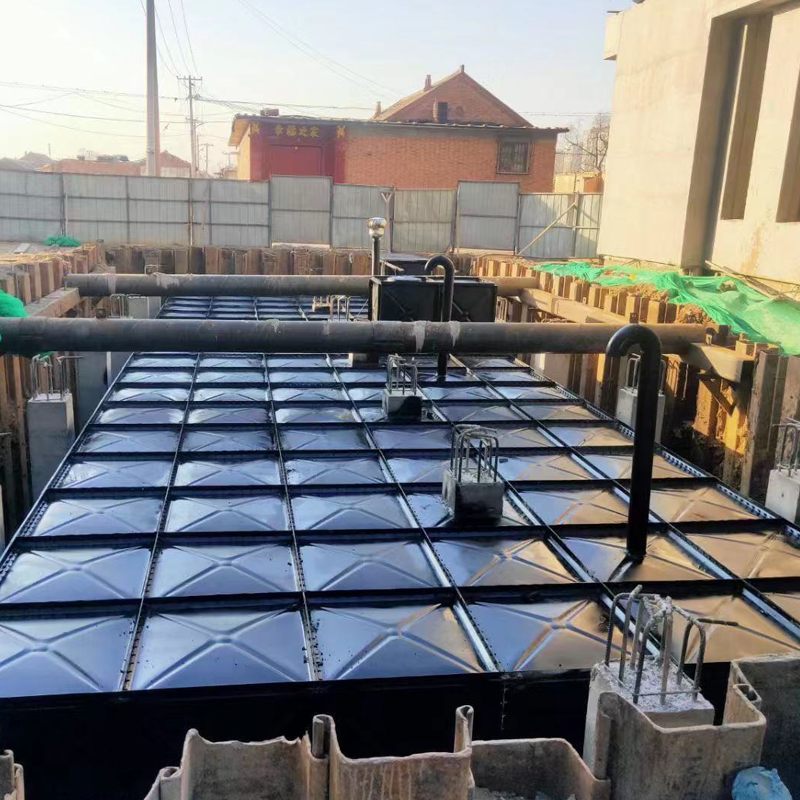 What are the advantages of rectangular tanks?