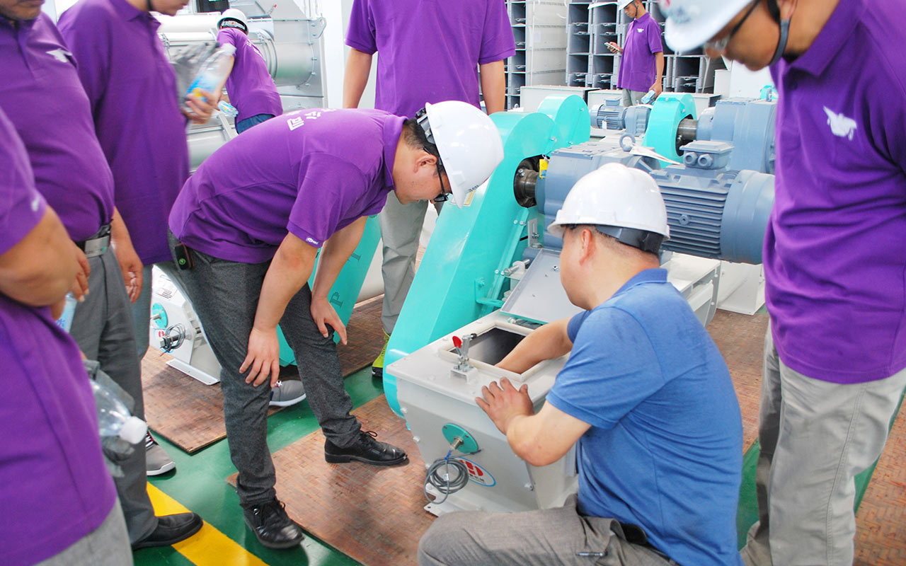 Honghuan Machinery Service