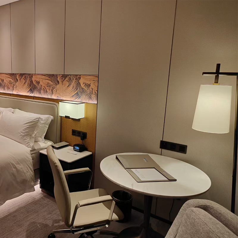 Classics Style Hotel Bedroom Set Furniture Table and Chair