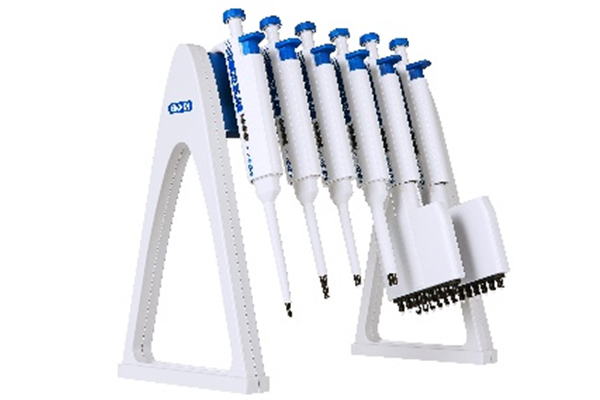 Sharing Of Operating Specifications And Usage Precautions For Pipettes
