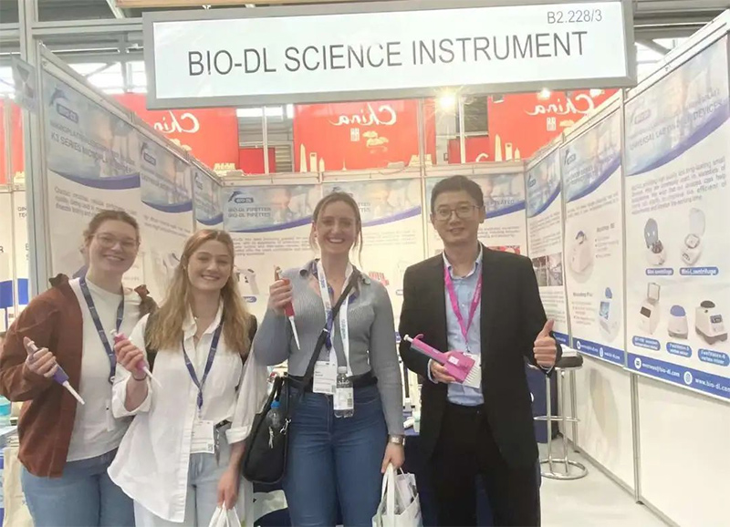 Micro Pipette Economical Manual 8 And 12 Channel Adjustable Volume Pipettes