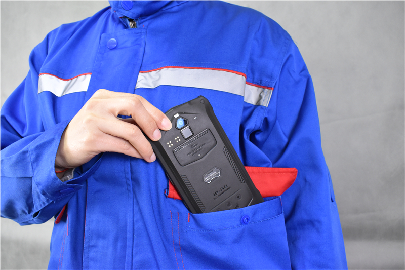 Tecnologia Xuxin: aprendo la strada come un robusto fornitore di telefoni