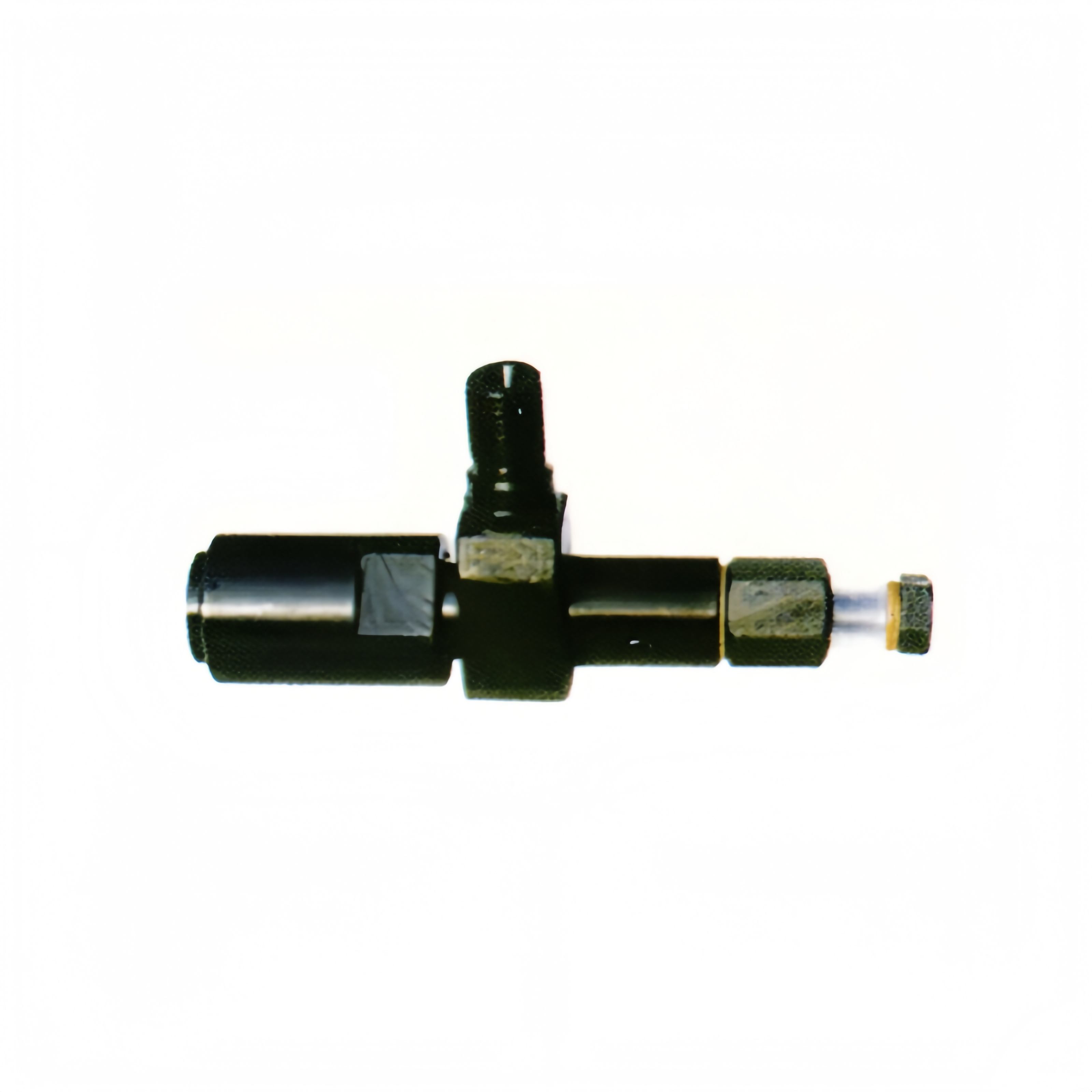 Single cylinder diesel engine fuel injector