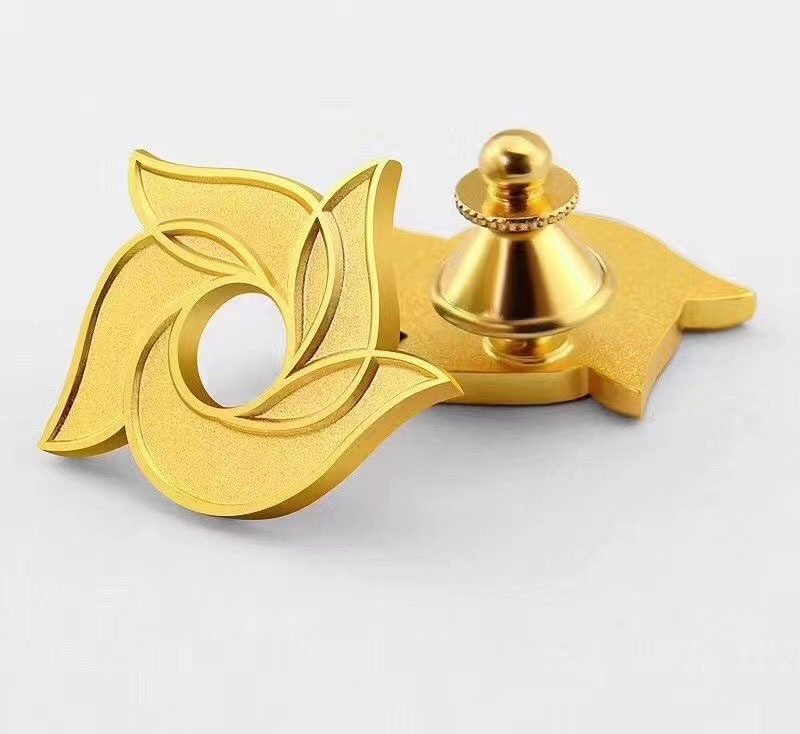 Meaningful suit pin badge