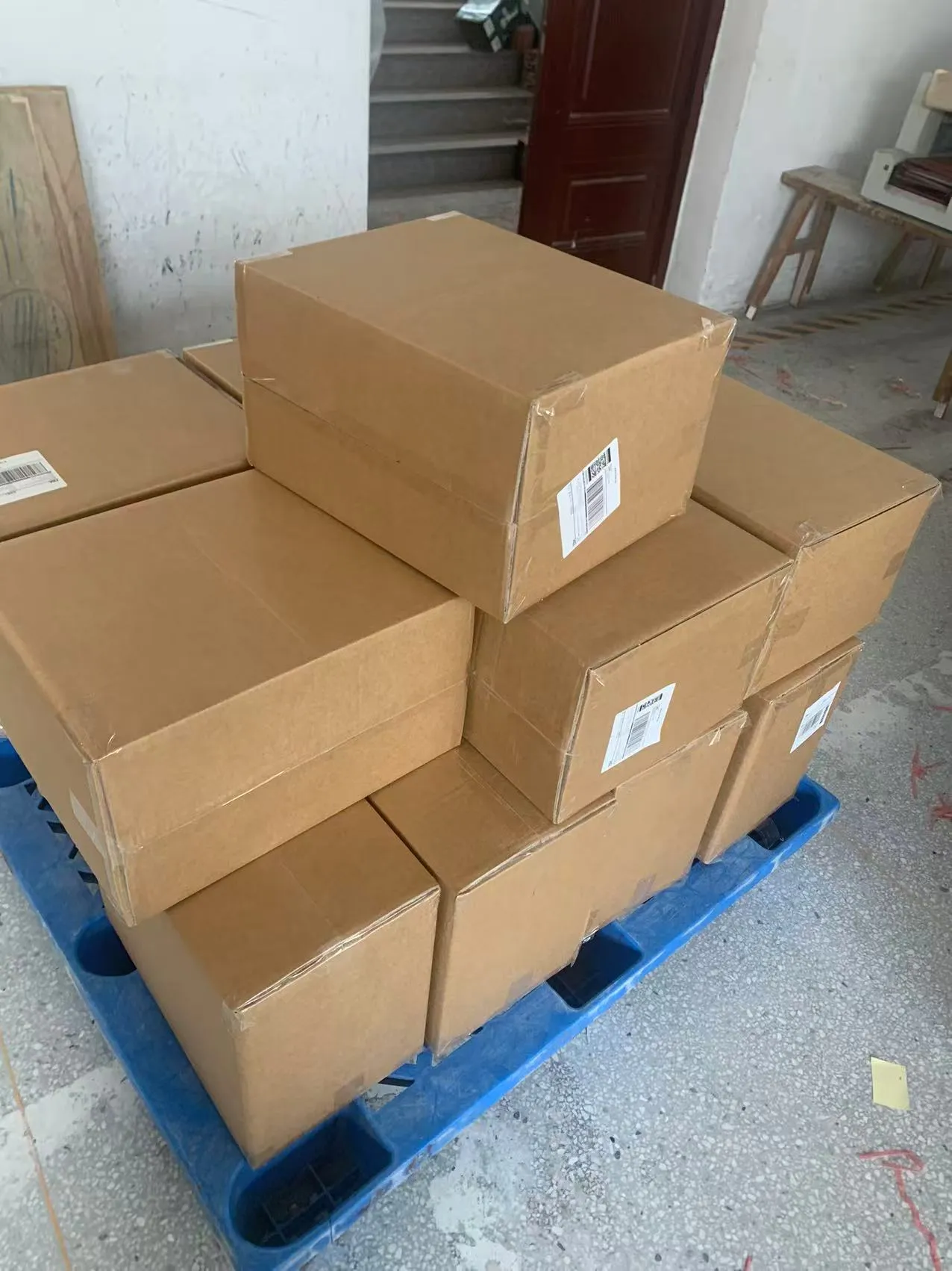 Suan Houseware Ships 2500units Plastic Stadium Cups to US FBA Warehouse  