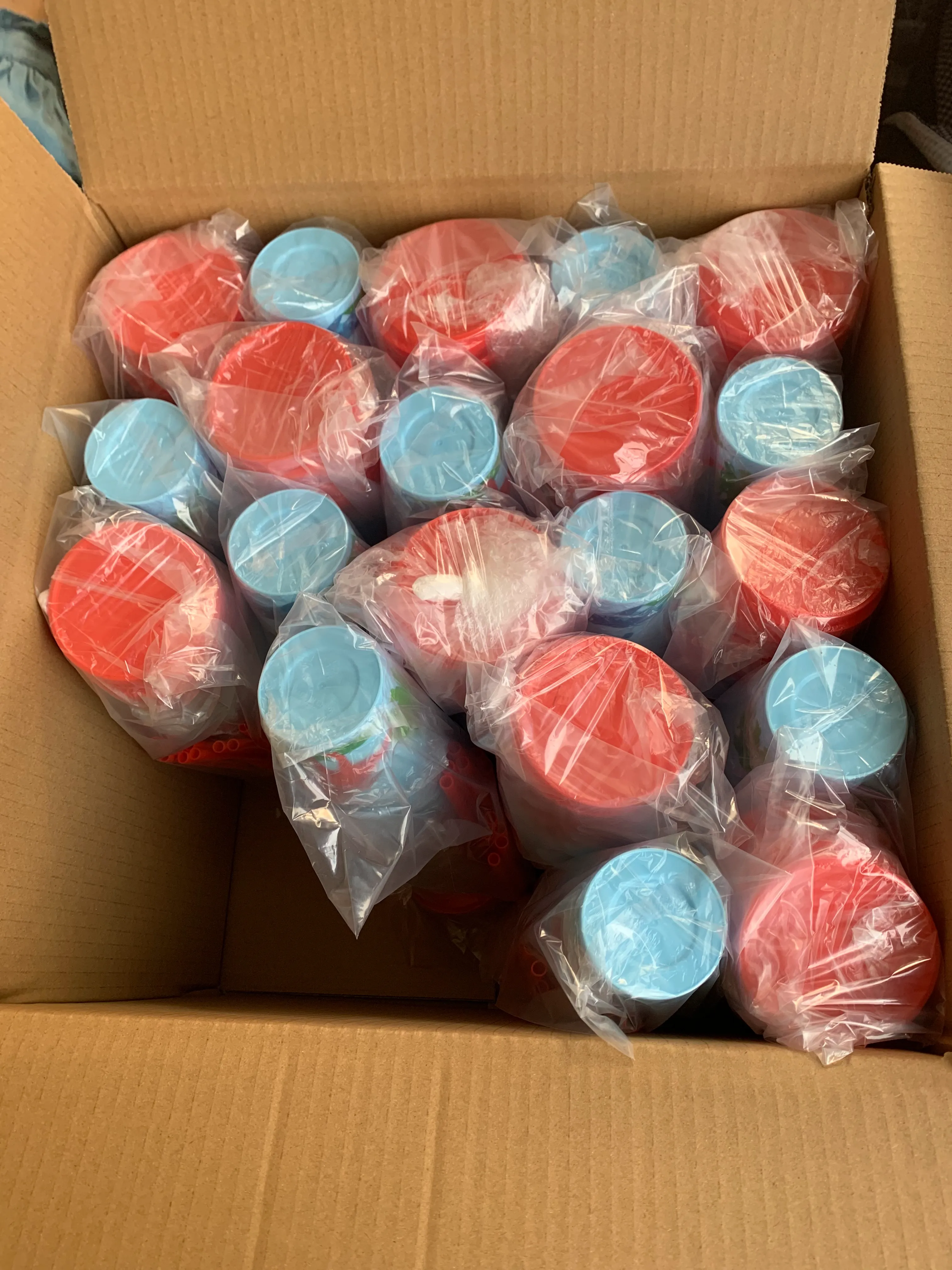 SUAN House Ships 500 Units of Custom Printing Children’s Cup with Straw & Lid