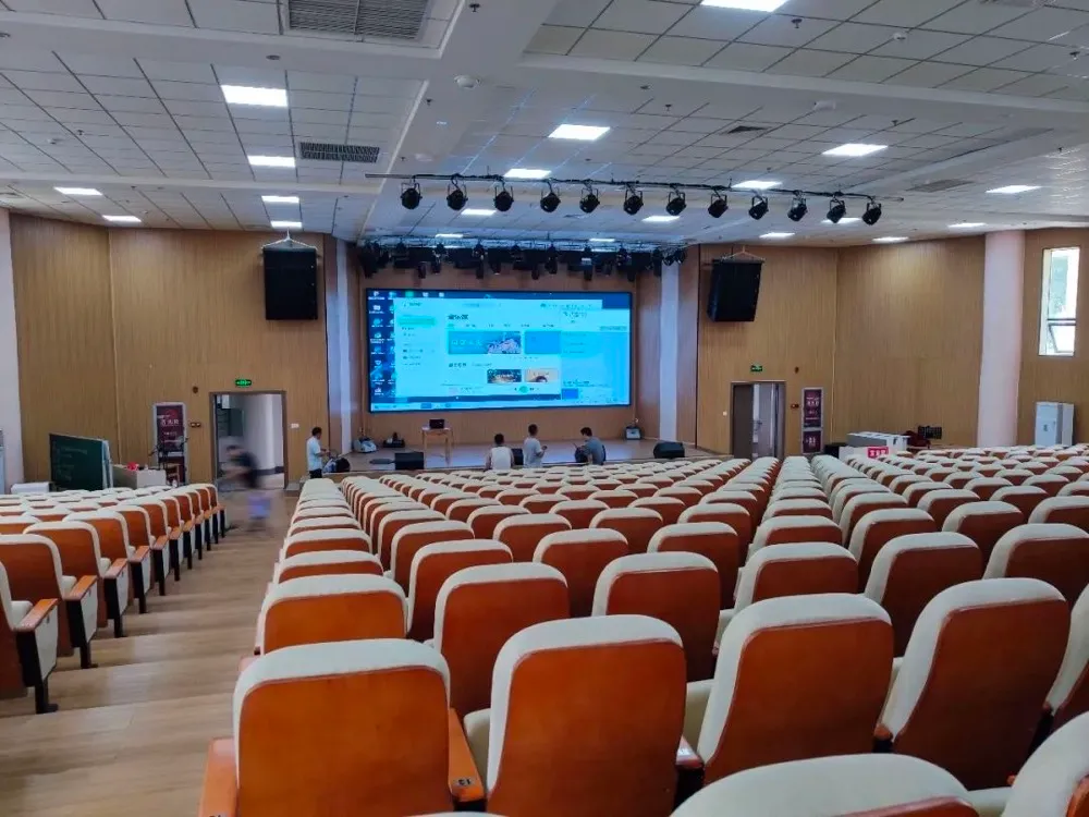 JSL LA Series Line Array System Transforms Guangdong School's Audio Environment