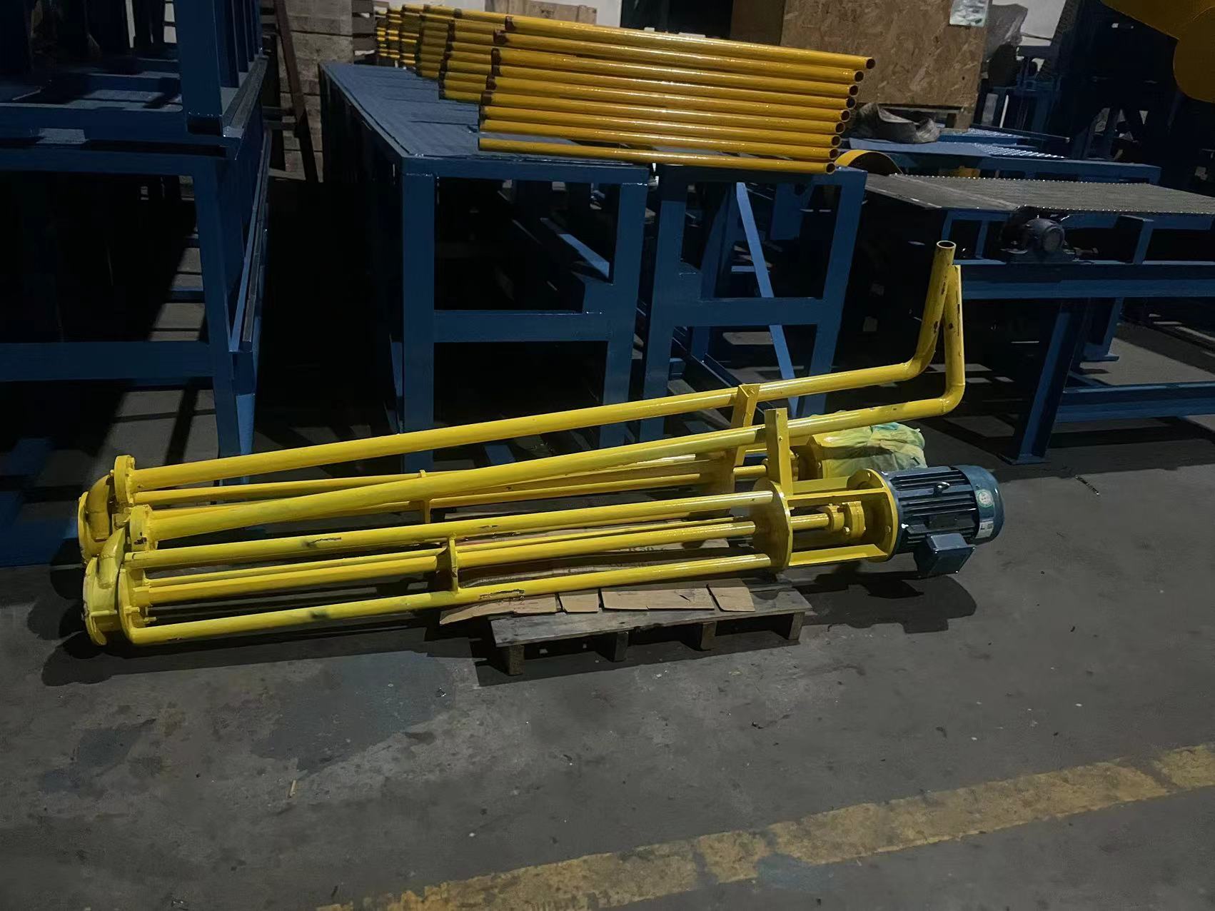from 2T to 100T per hour High Temperature Lead Liquid or Zinc tin Transfer Pump for Refining Furnace Pot