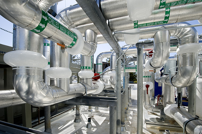 Comparison and selection of electric heat tracing and traditional heat tracing