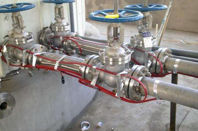 Tail sealing of electric heating cables