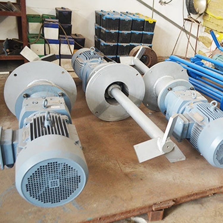 Lufeng Factory Make From 2T to 120T  Lead Liquid Mixer Machine  for Scrap Lead Battery Recycle
