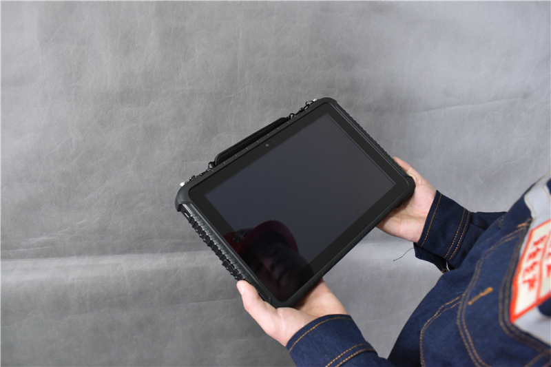 Rugged Tablet Applications: Empowering Productivity in Demanding Environments