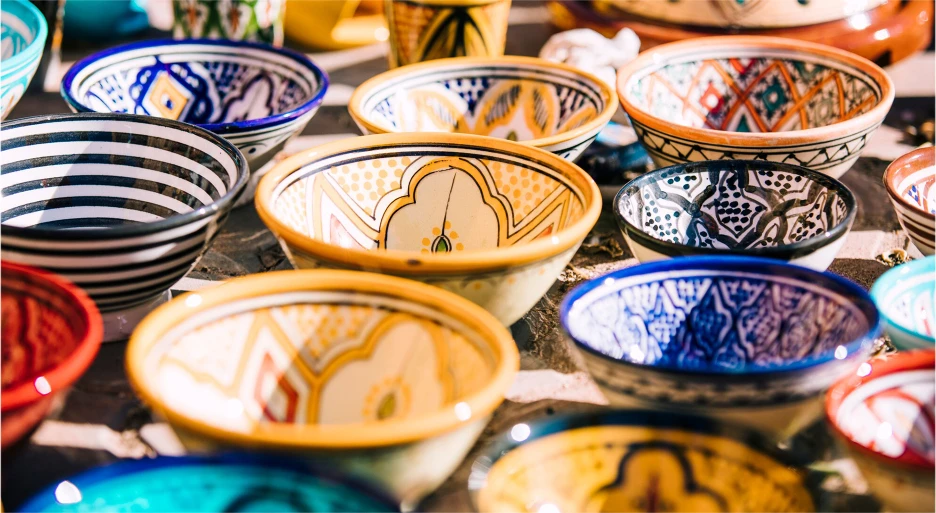 Copper oxide can be used as a colorant in enamel glaze raw materials