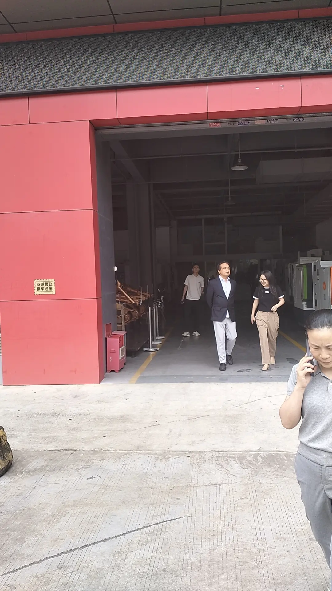 Crossing Thousands of Miles, Opening a New Chapter Together | Multiple Groups of VIPs from Saudi Arabia and the Middle East Visited Our Showroom and Factory
