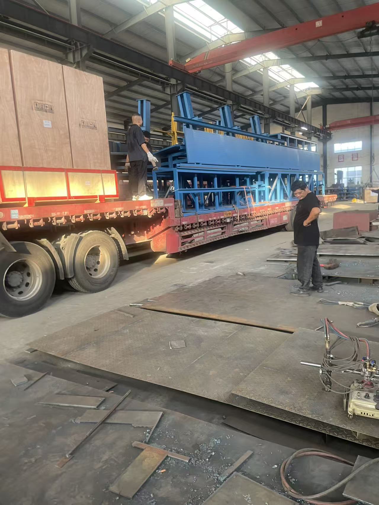 Lead electrolysis equipment shipment