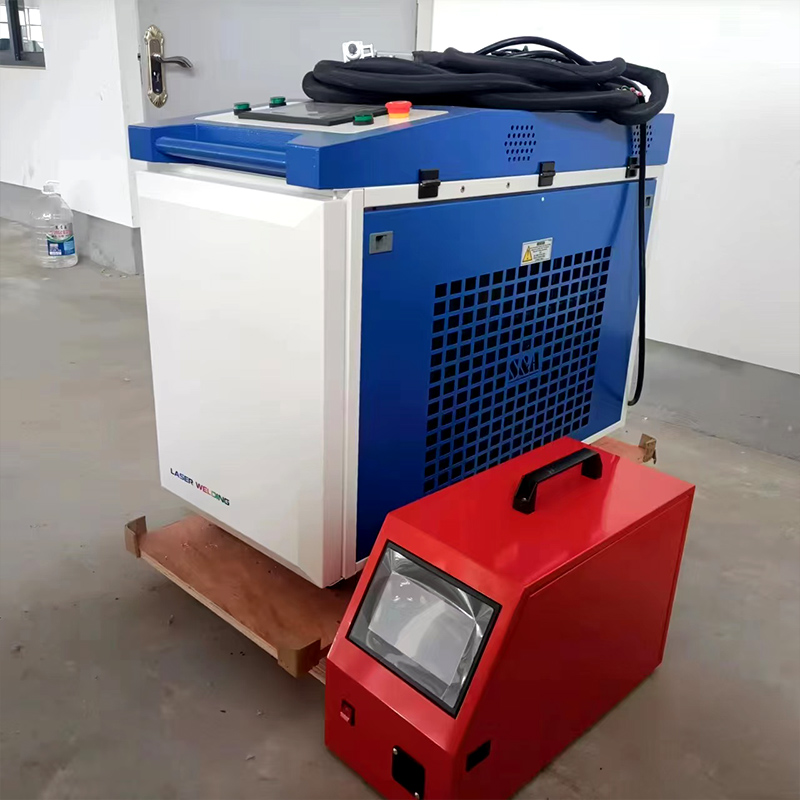 Hand held laser welding machine