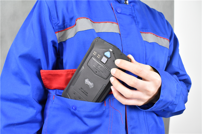 The Advantages of Outdoor Waterproof Rugged Phones in Modern Lifestyles