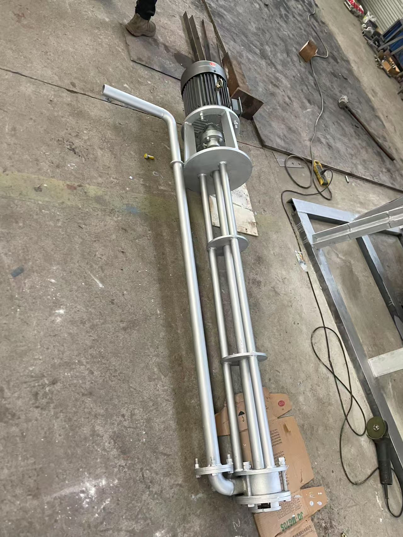we can custom From 2t to 100T Per Hour High Temperature Lead Liquid Pump for Scrap Lead Battery Recycle