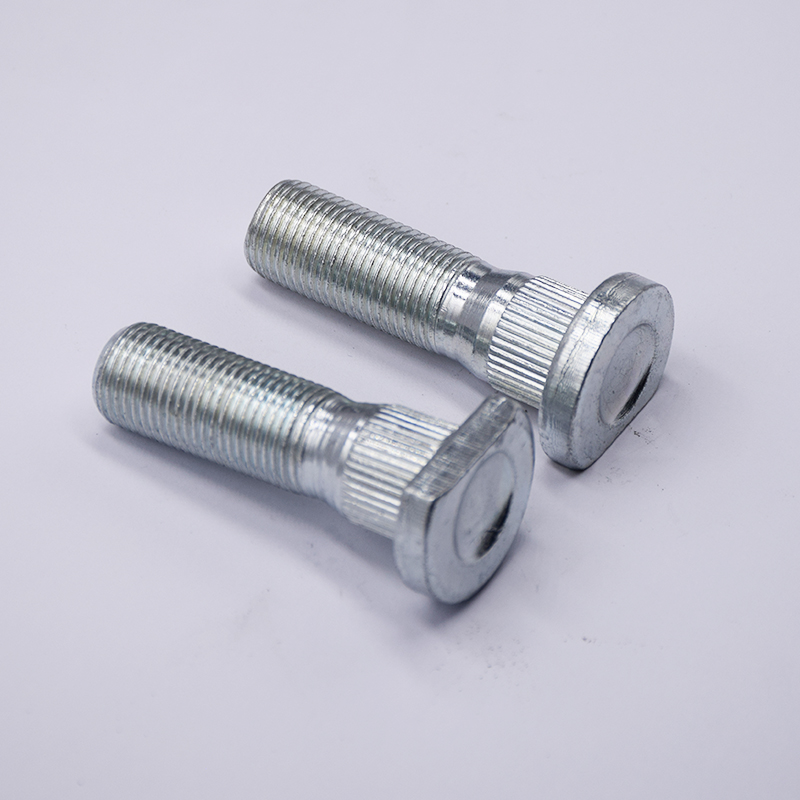 Hub Bolt