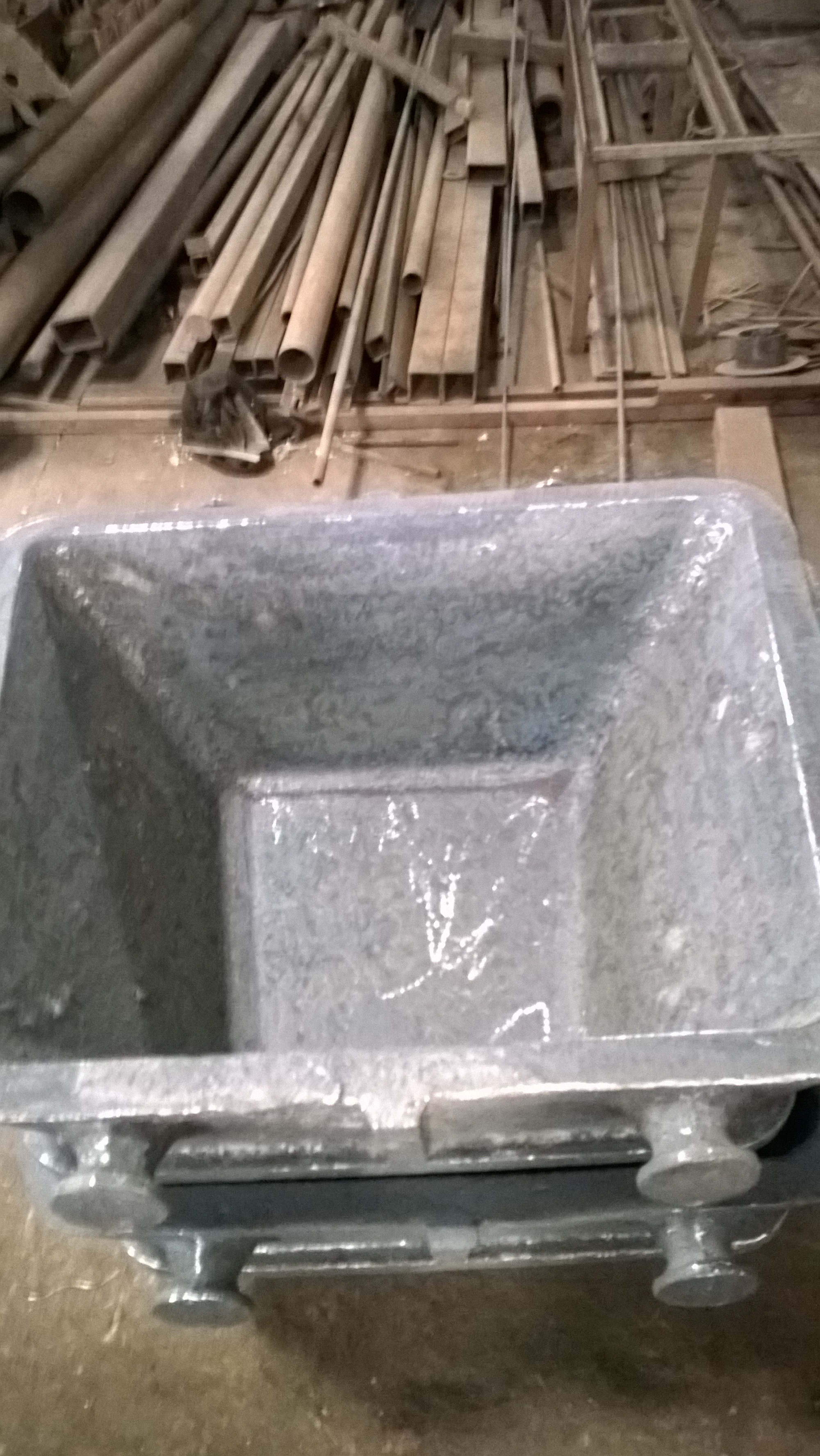Lufeng Factory 500KG 1T 2T  Big Crude Lead Zinc Tin Copper Ingot Molds for Scrap Metal Recycle or Ore Refining