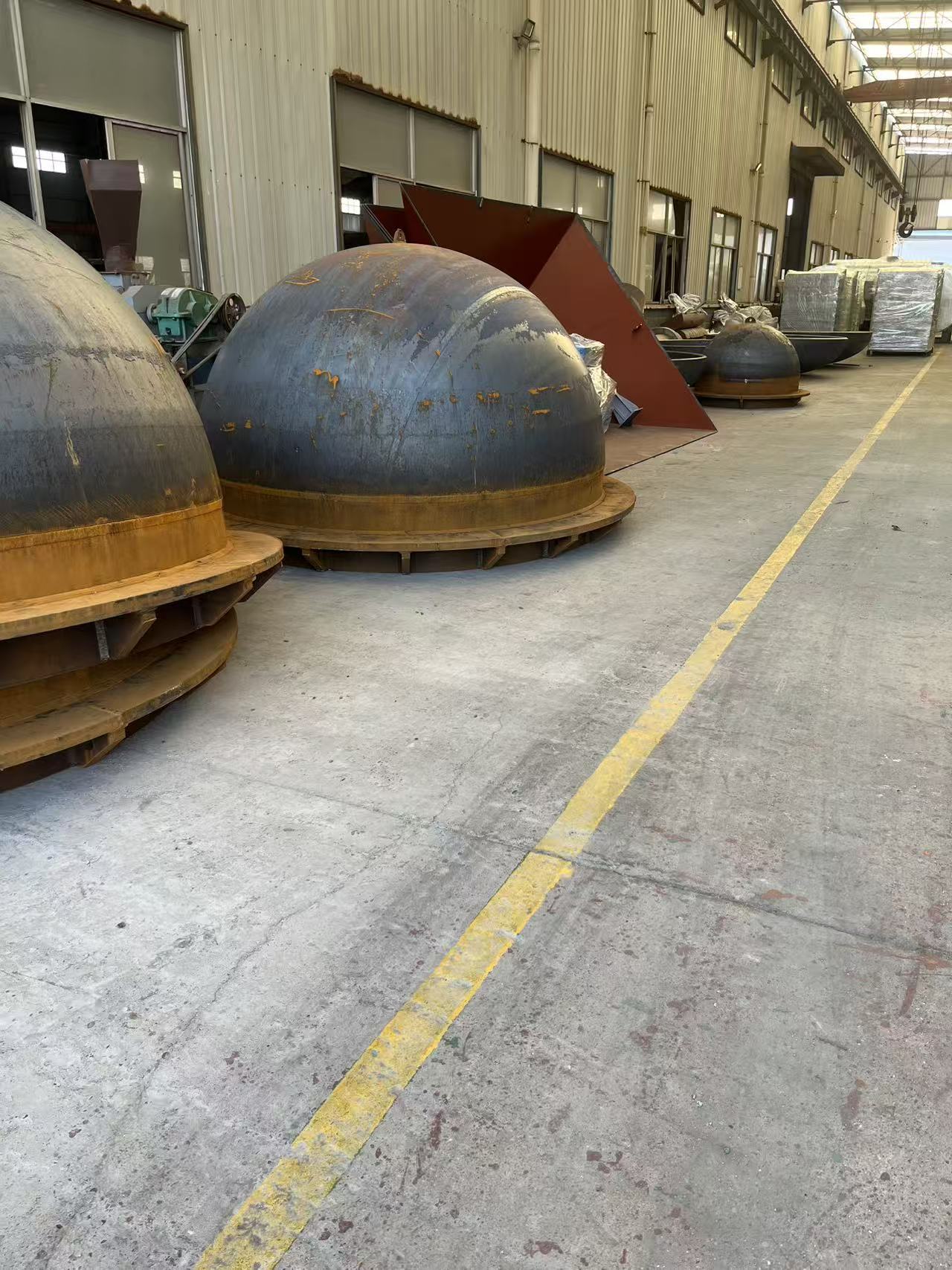 lufeng brand custom from 1T to 150T lead pot for scrap lead battery recycle 