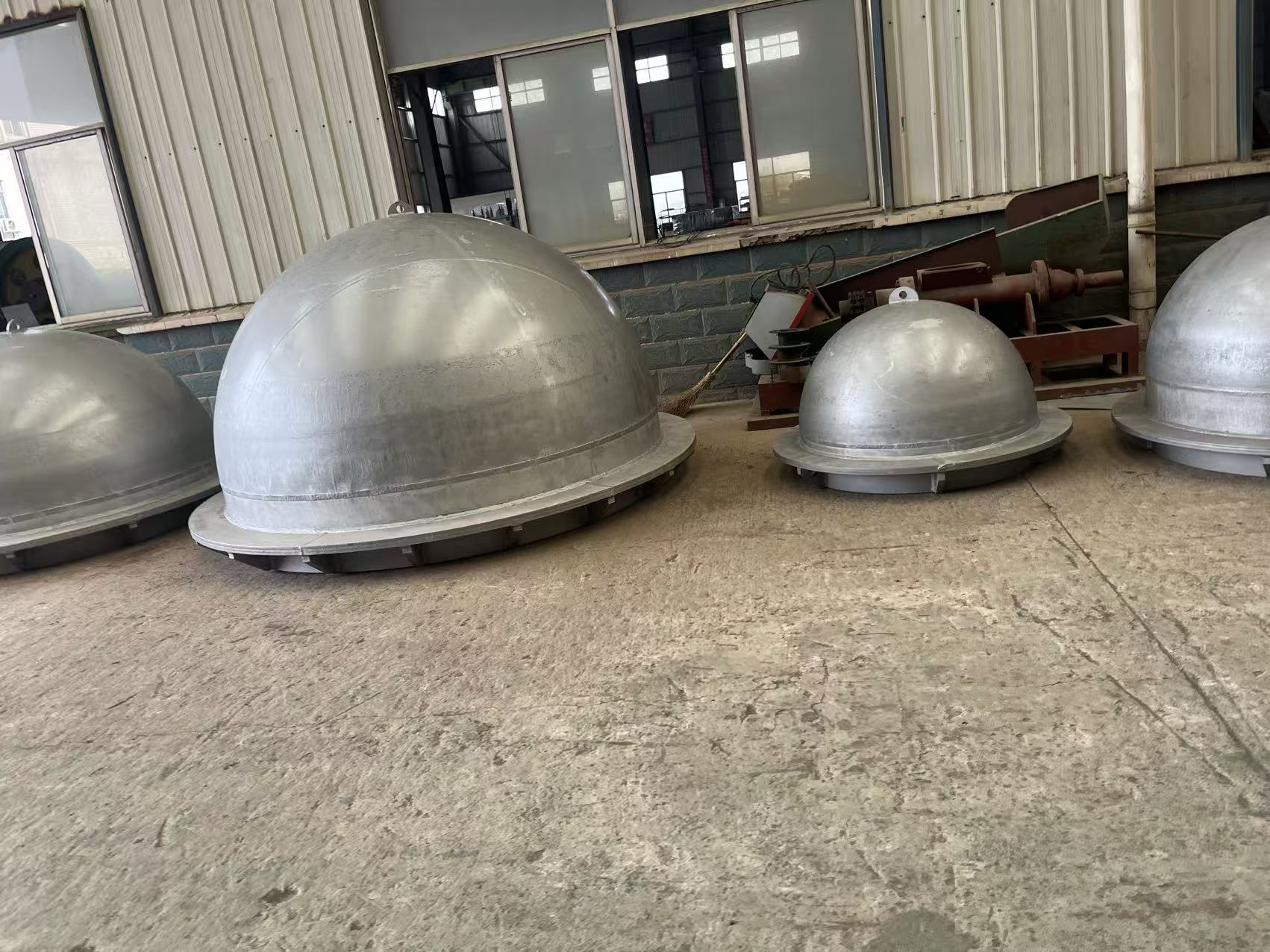 lufeng brand custom from 1T to 150T lead pot for scrap lead battery recycle 