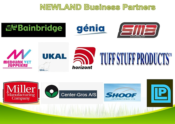 NL13917 Feed bucket with rail hanging hook 16L